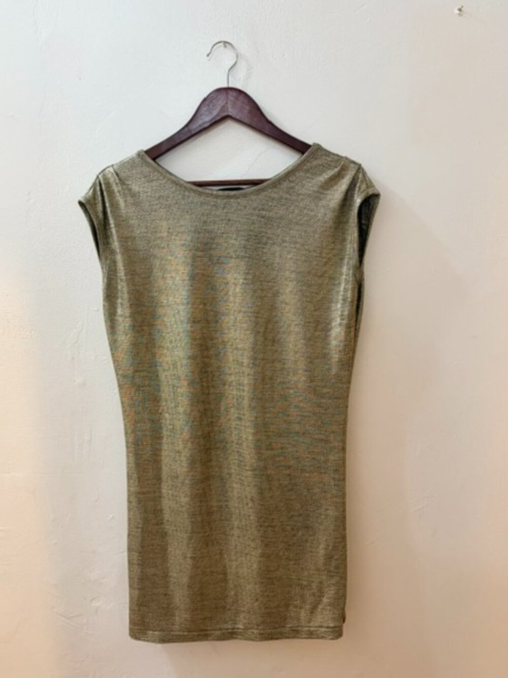 Knot Sisters Gold Metallic Shimmer Cap Sleeve Mini Dress – Size XS